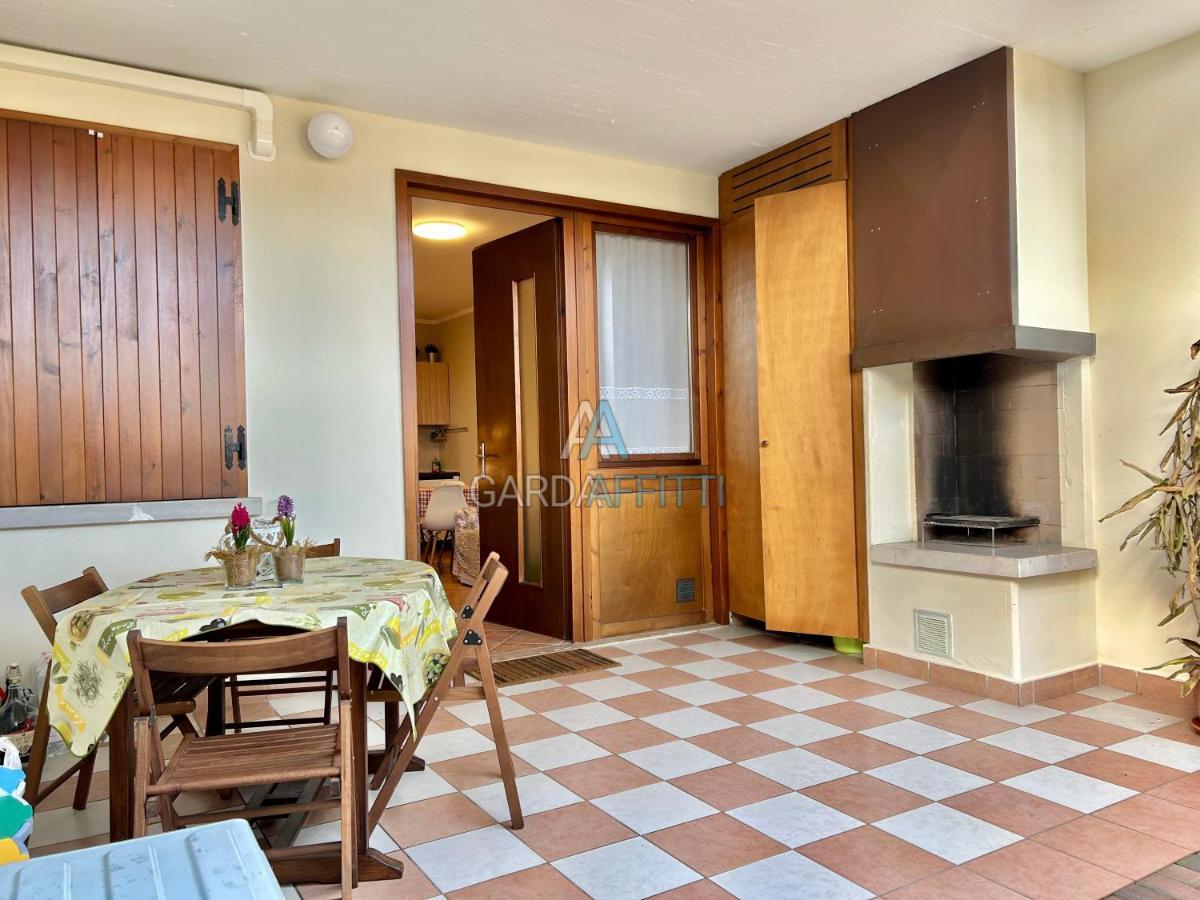Perla Apartment - 3 Piscine E Un Bar - Desenzano 代森扎诺-德尔加达 外观 照片